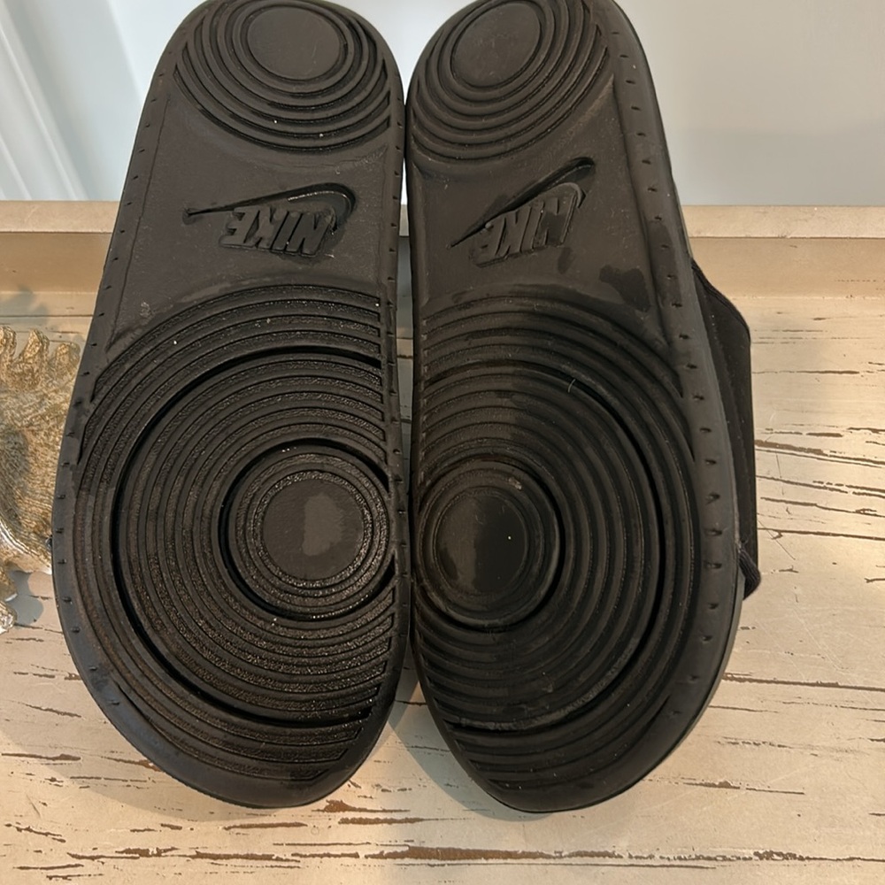Nike slides - Picture 4 of 4